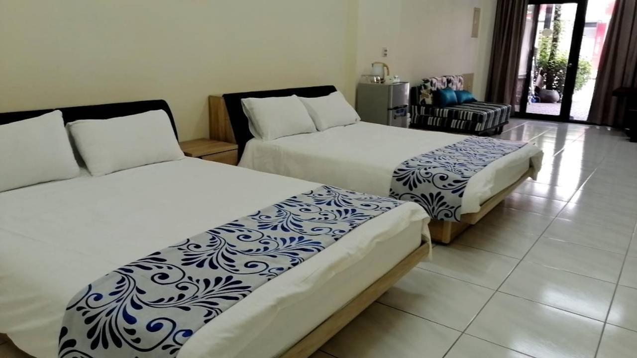 Sanyi Homestay Kültér fotó